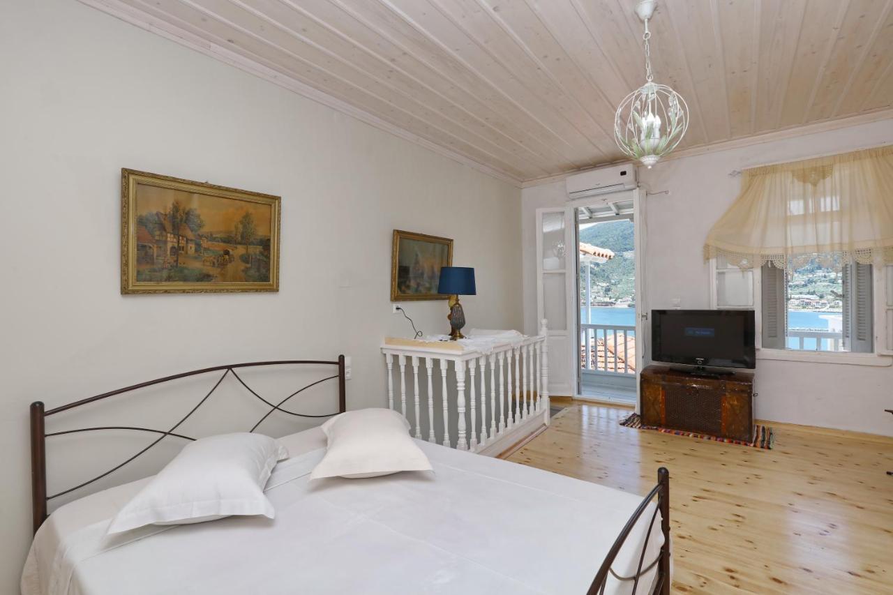 House Of Town Lägenhet Skopelos stad Exteriör bild